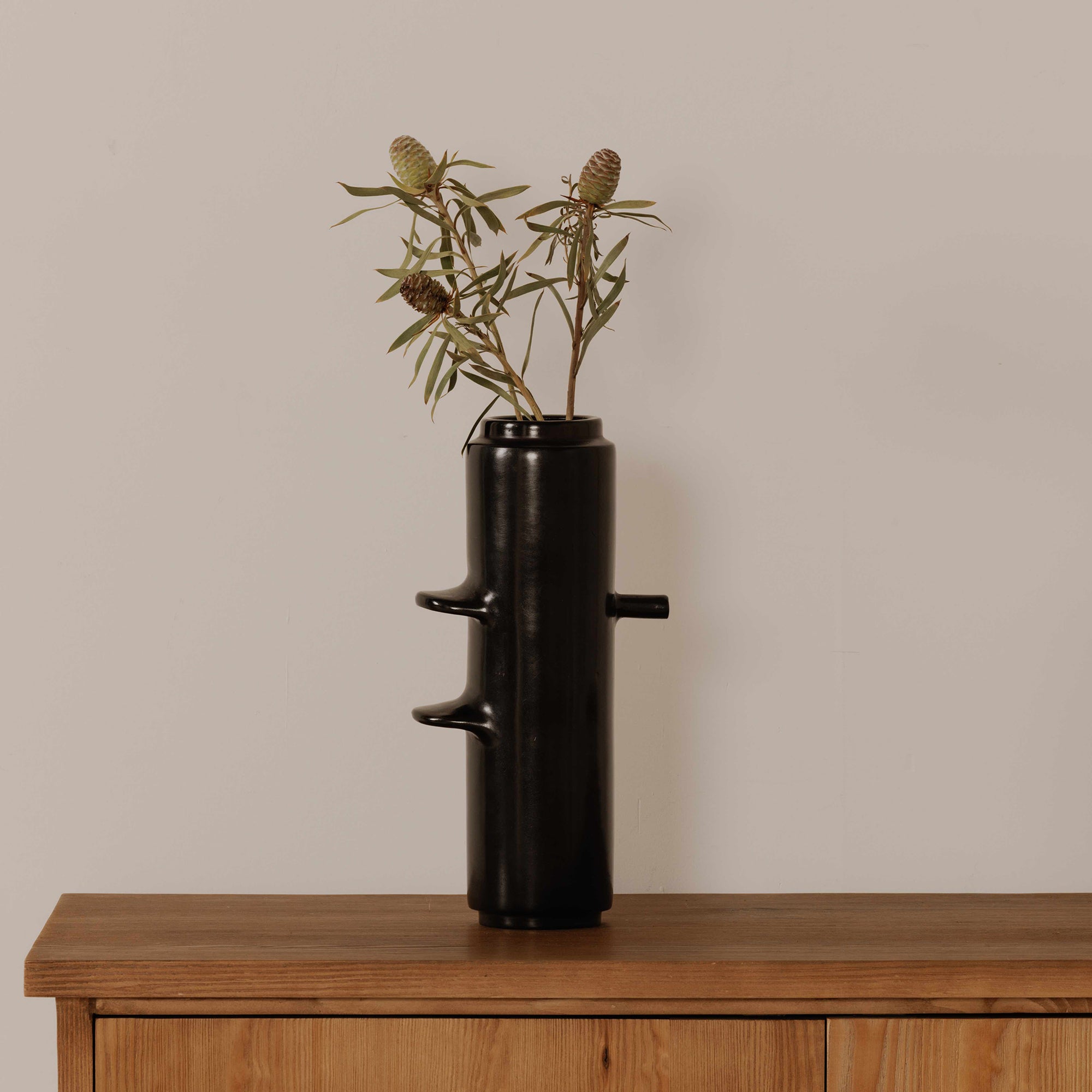 Ezra 14 inch Vase Black