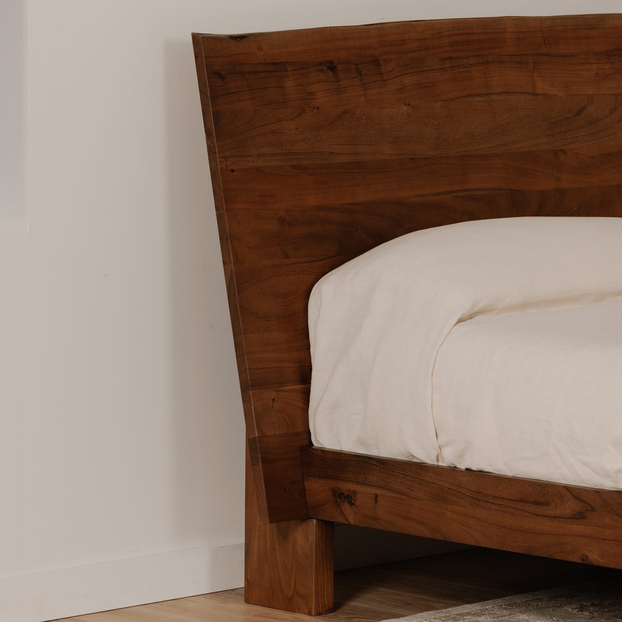 Bent Queen Size Bed